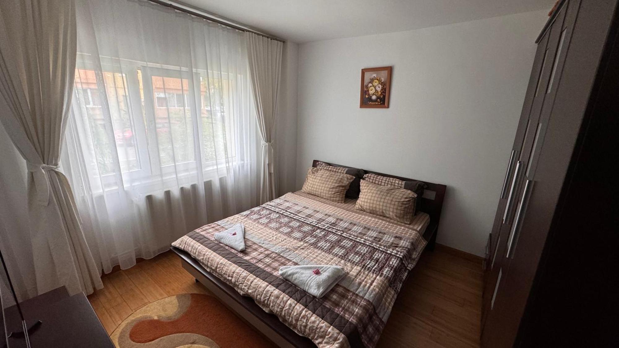 Apartament 3 Camere Otopeni Bagian luar foto